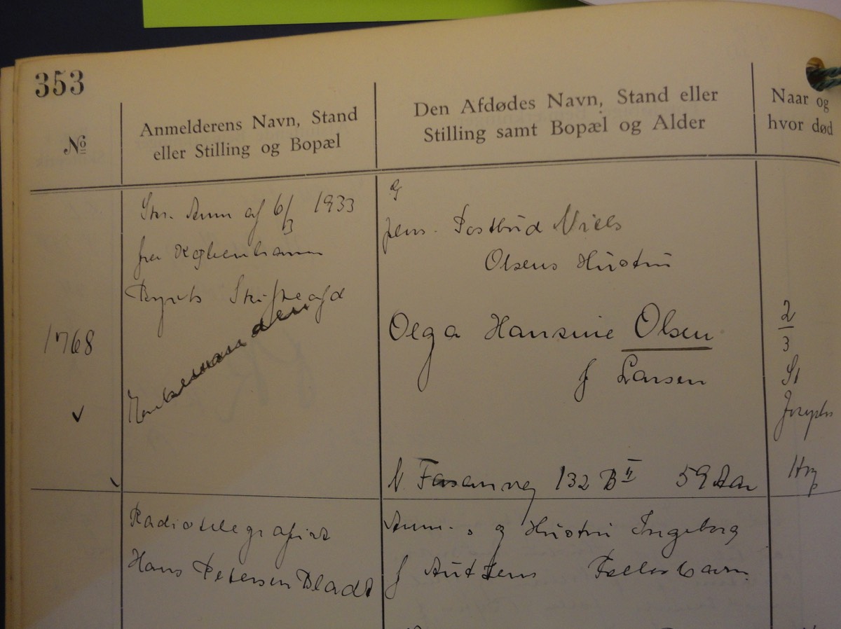 Stacks Image 19252